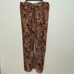 VICTORIA'S SECRET CAYMAN ANIMAL
PRINT tie front SWIM COVER-UP PANT